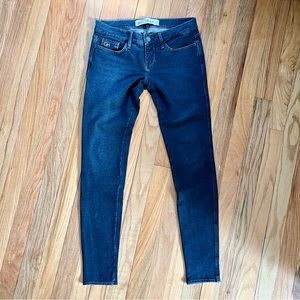 Gilly Hicks Skinny Jeans Size 2/26
